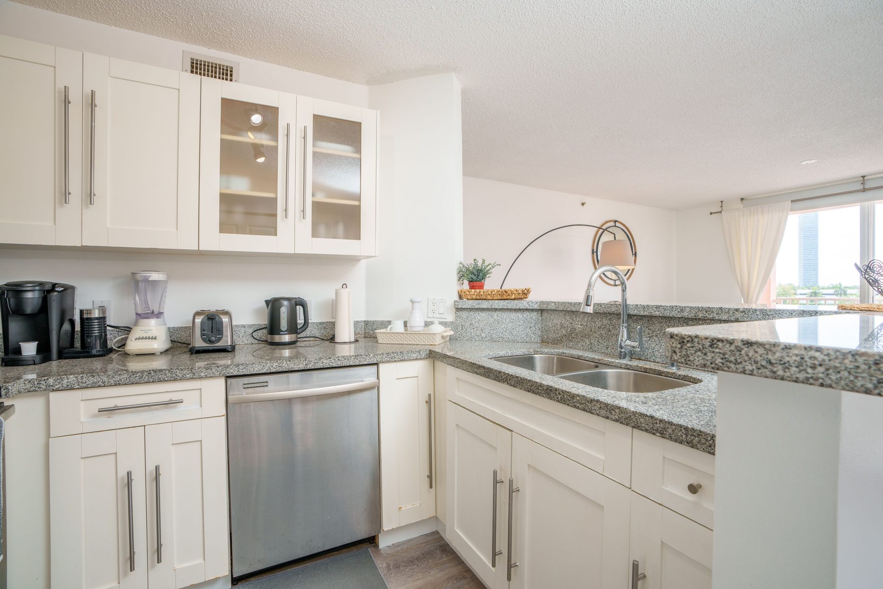 Kitchen sink