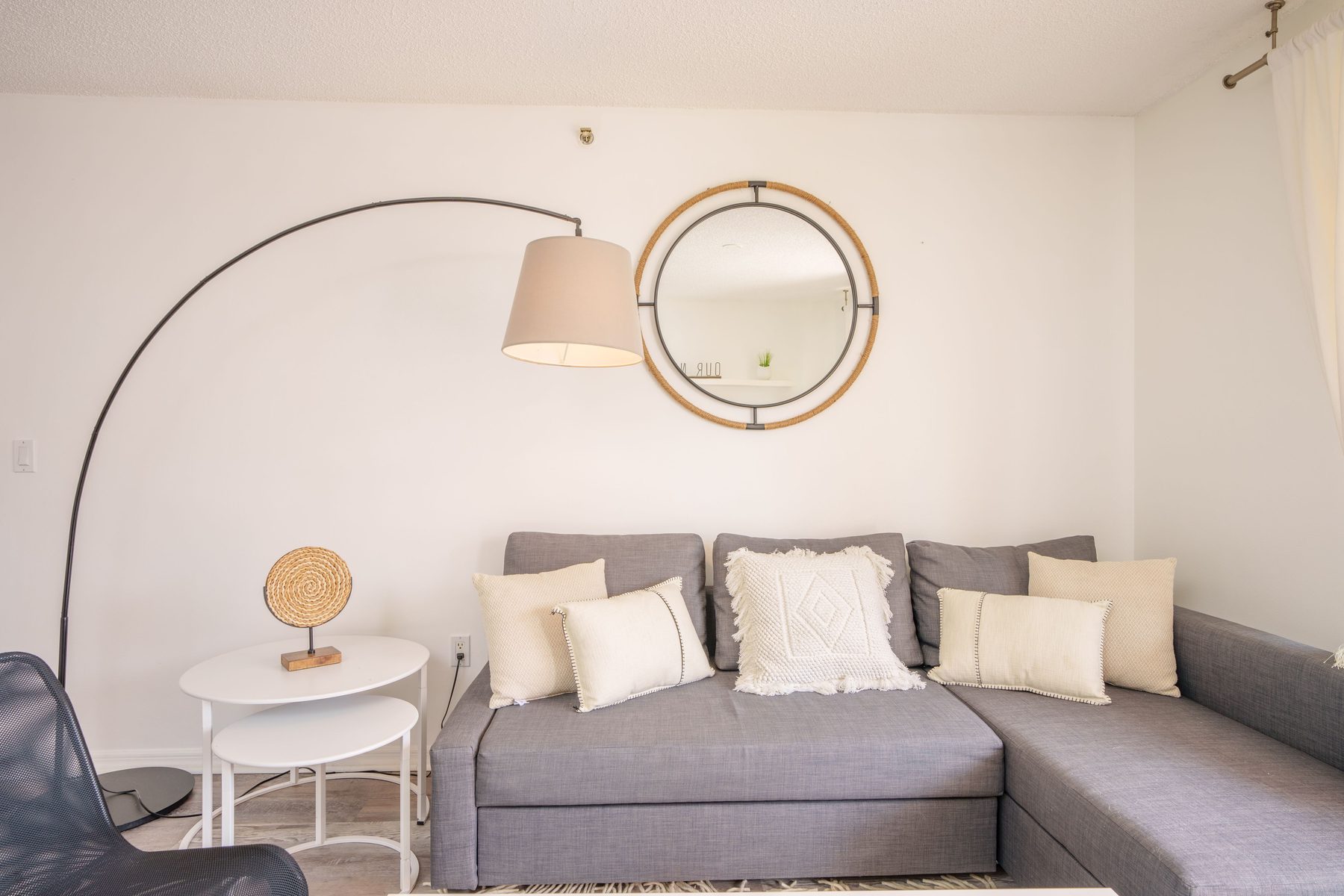 Living room detail