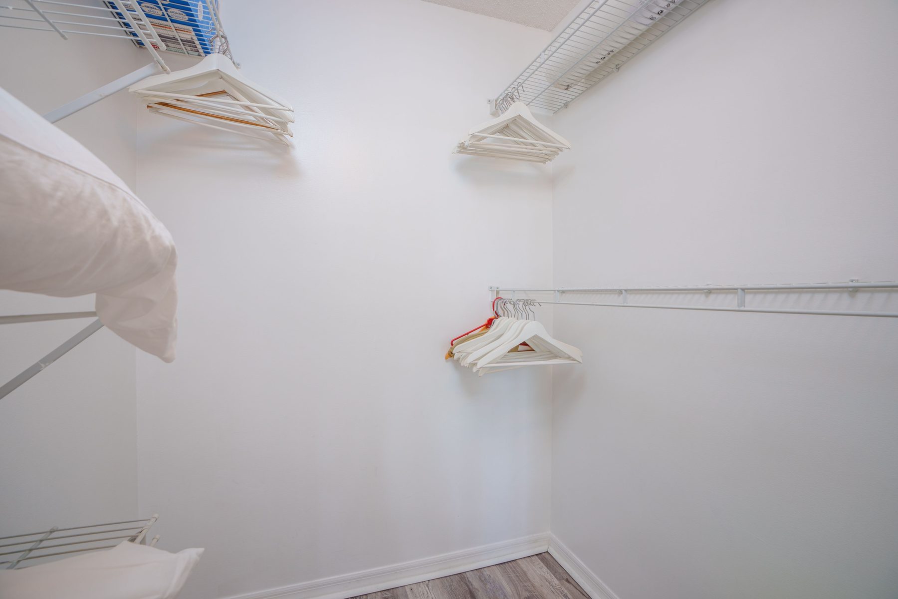 Walk-in closet