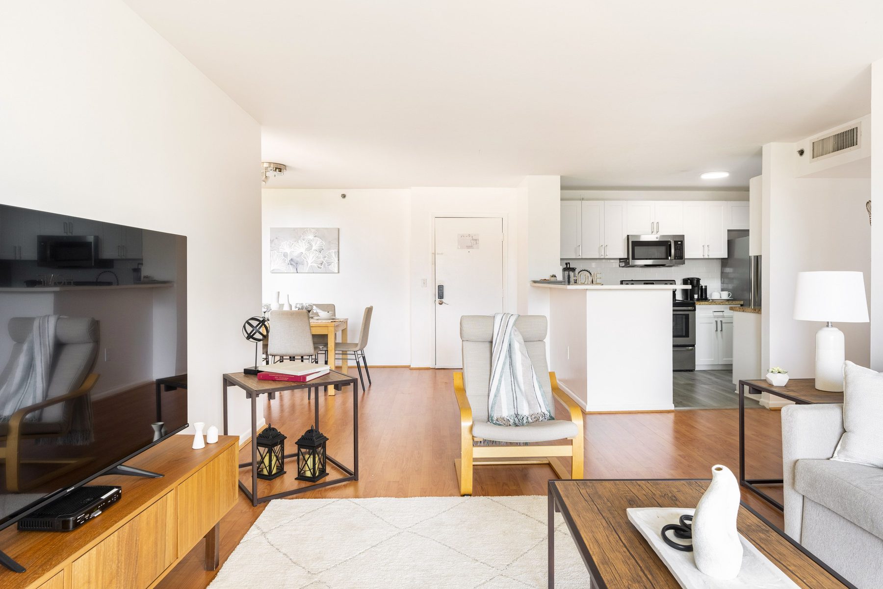 Living and kitchen