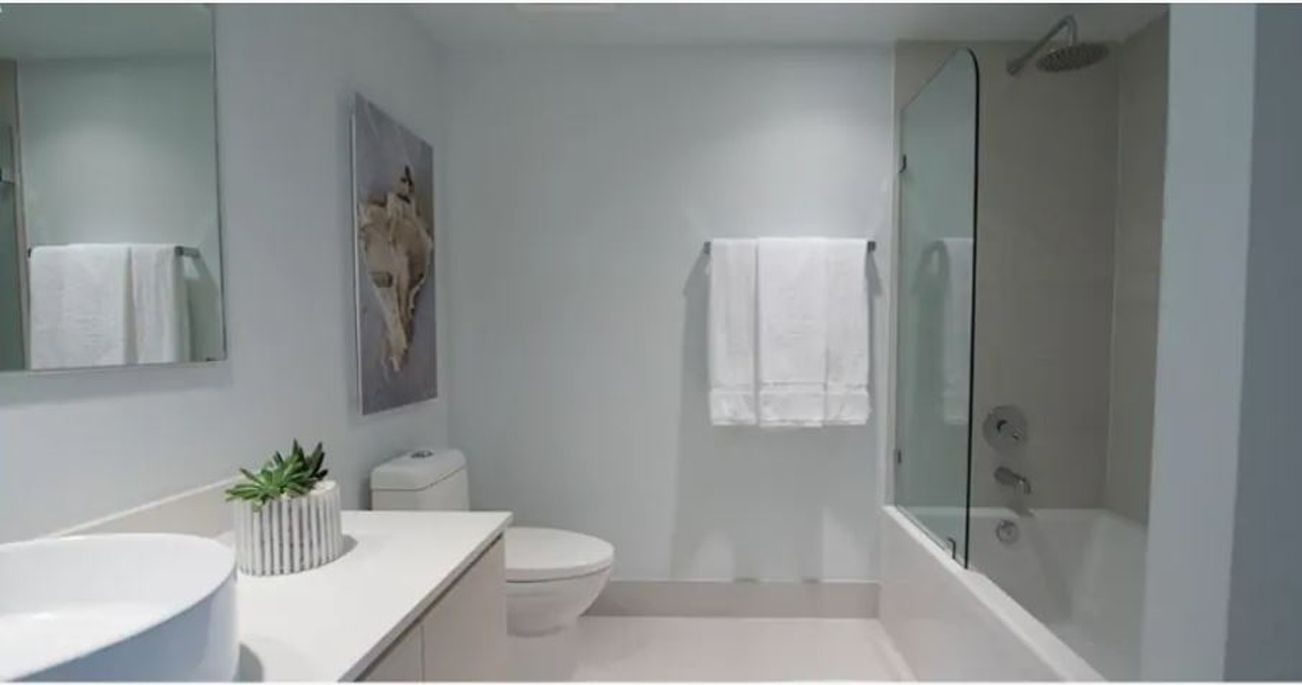 Bathroom, shower and tub