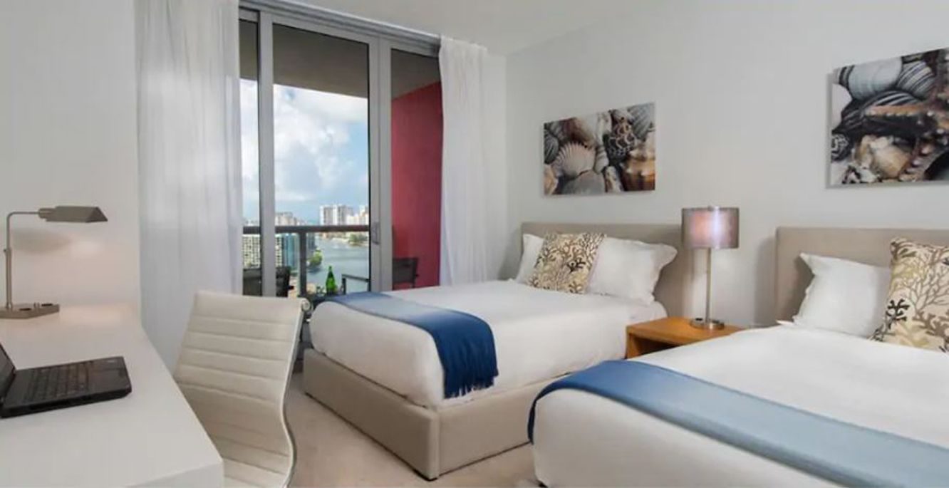 Second bedroom