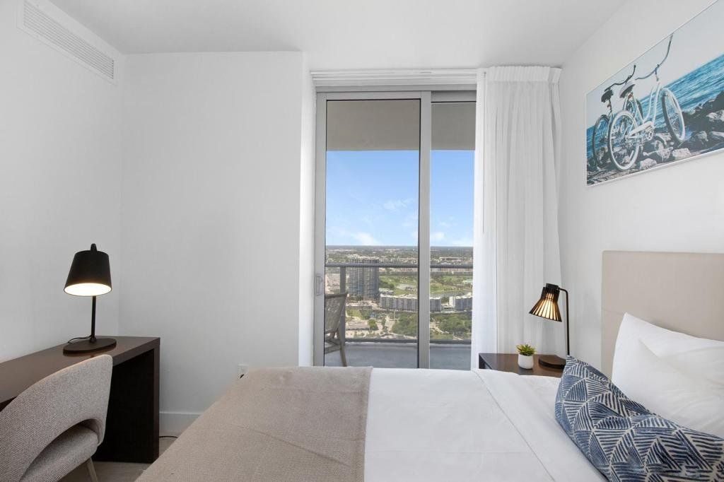 Second bedroom