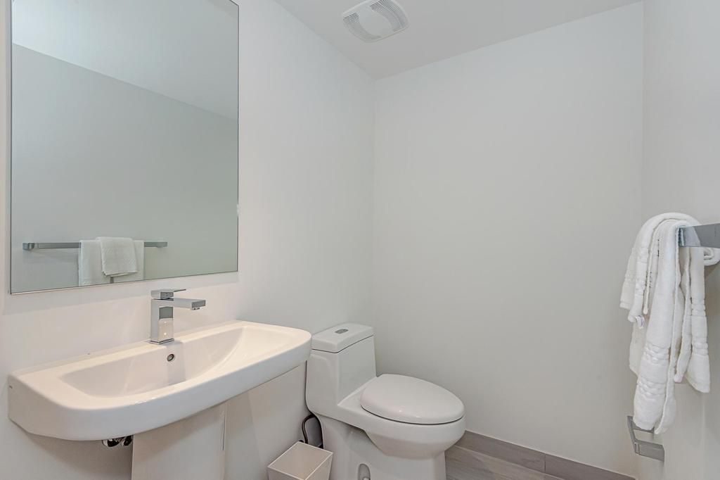 Powder room