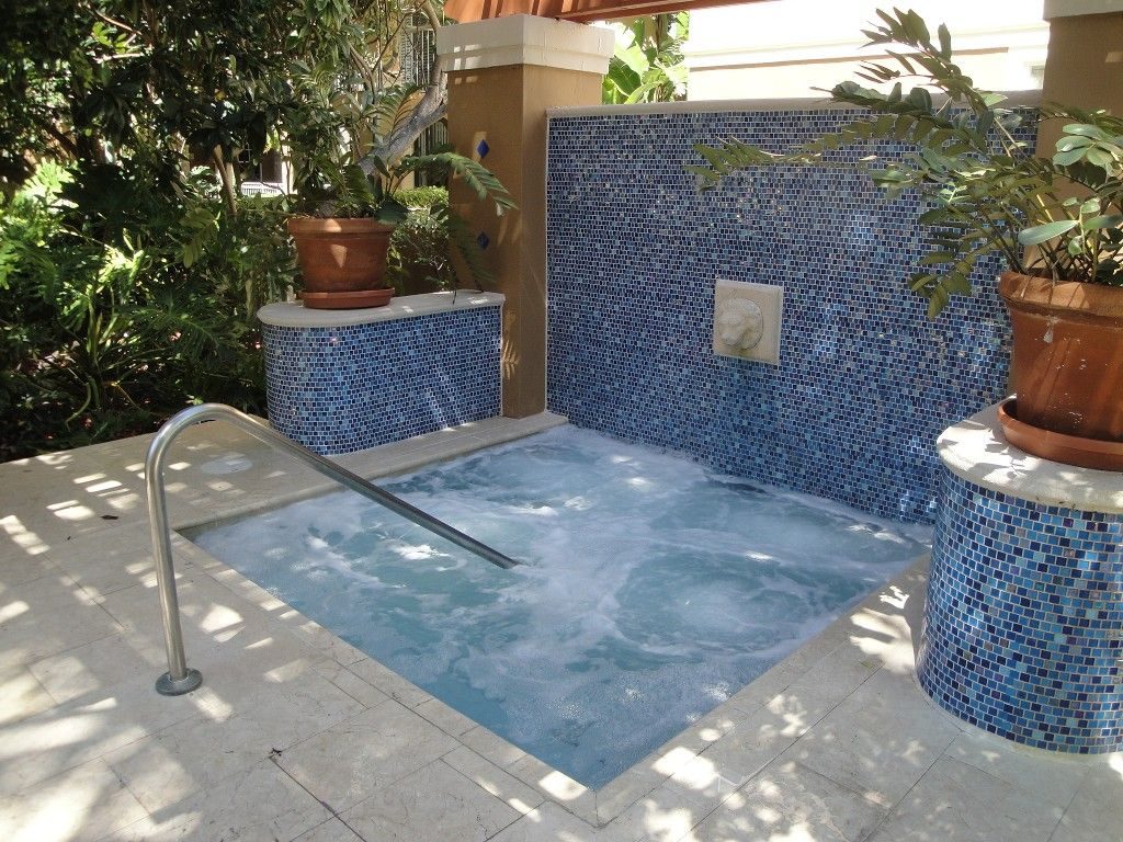 Jacuzzi